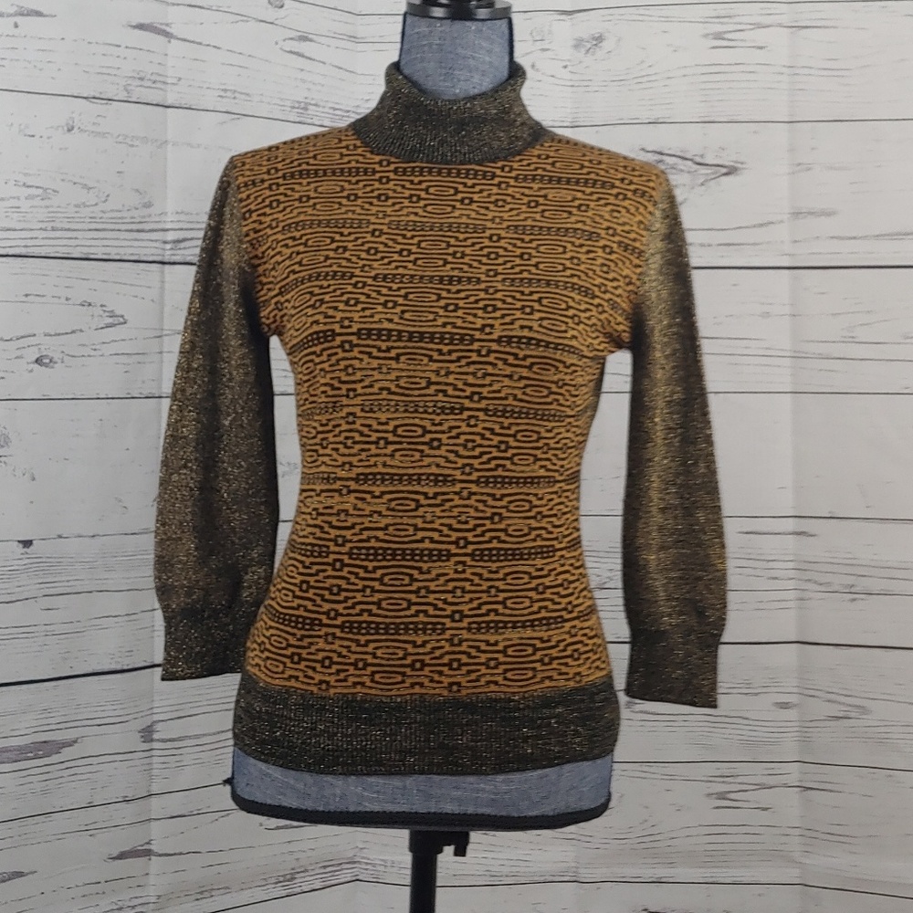 BCBG turtle neck